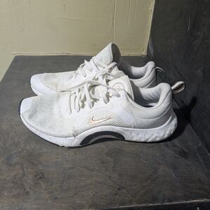 Nike Renew In Season TR Shoes Womens